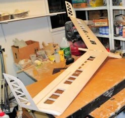 Mks RES Dart Flying Wing 2m 23 Mks RES Dart Flying Wing 2m -Model Toy Store res dart flying wing 2m 90