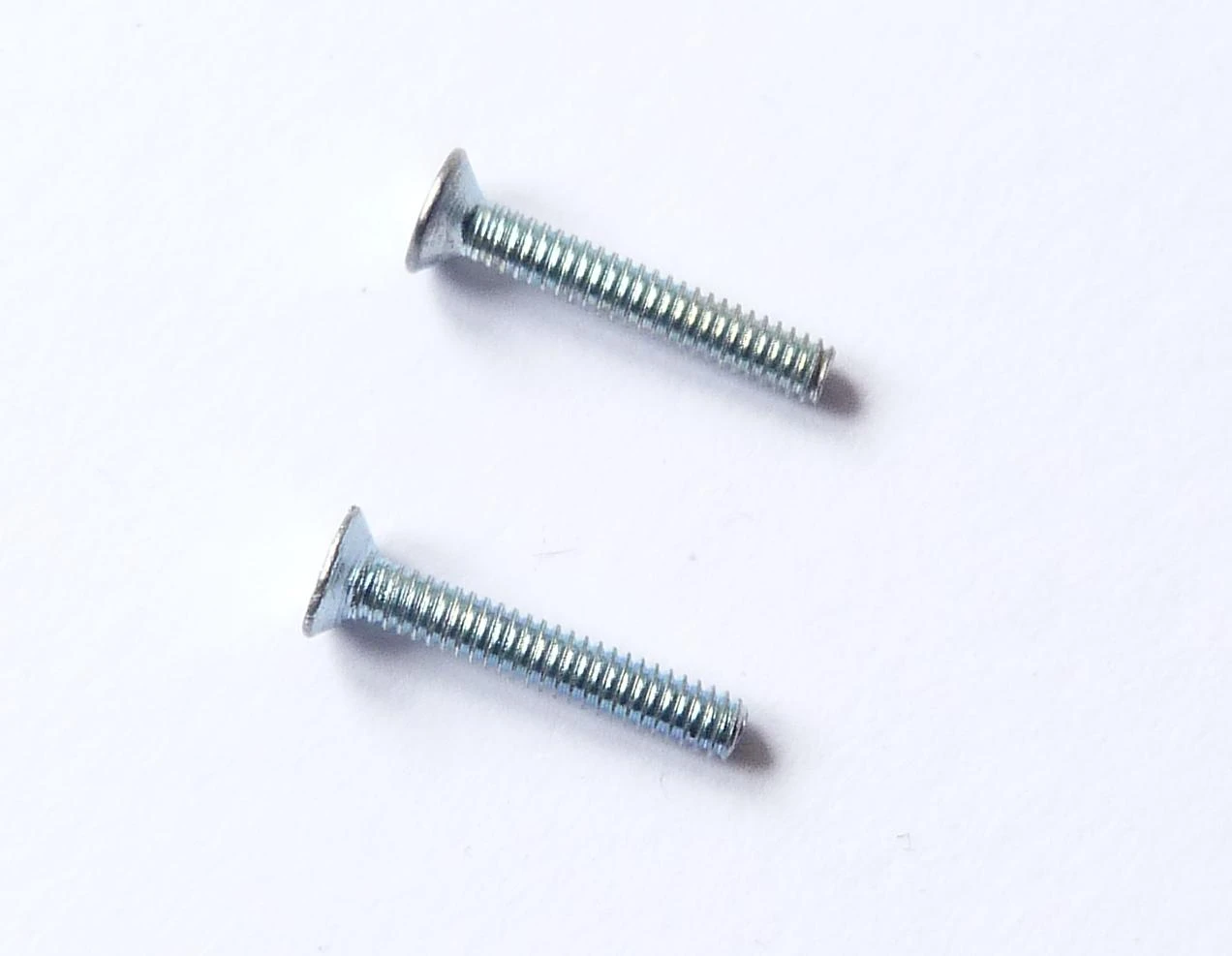 Screws For 30mm And 32mm HyperSpinners (2) 4 Screws For 30mm And 32mm HyperSpinners (2) - Image 2